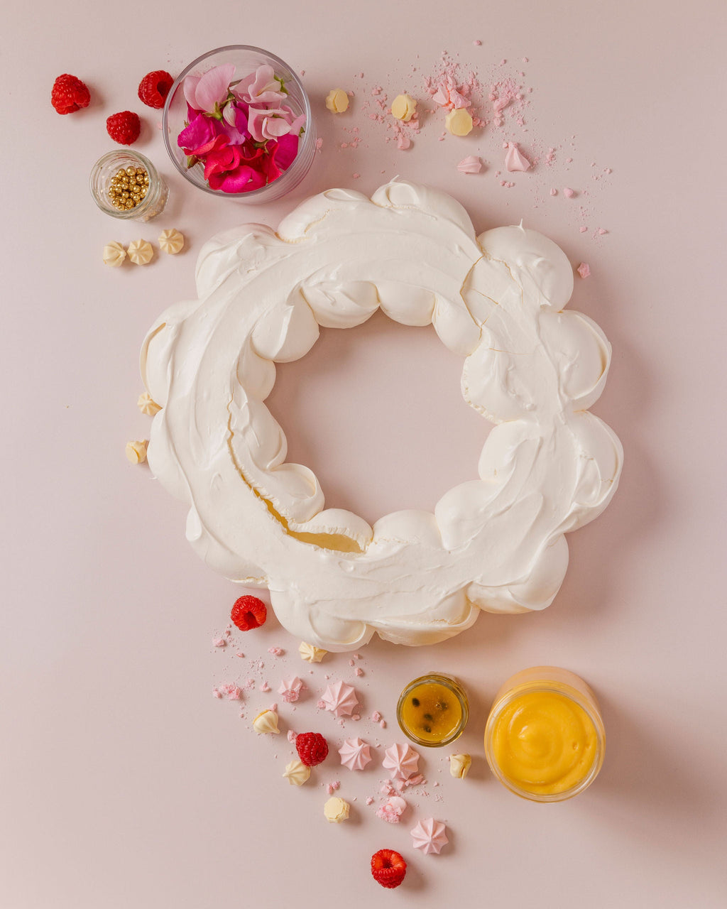 Pavlova Wreath Kit